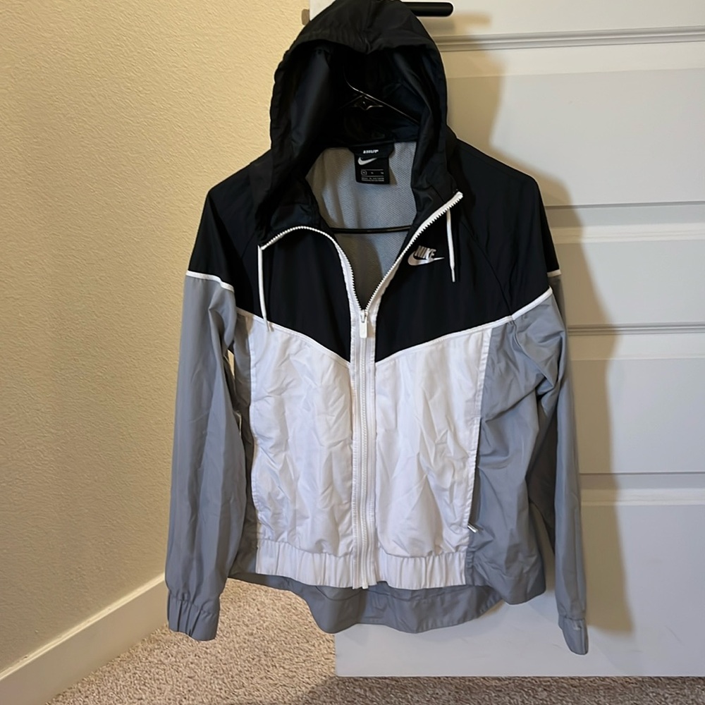 Nike windbreaker track jacket